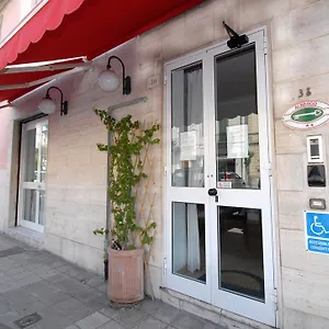 ** Hotel Luana Włochy